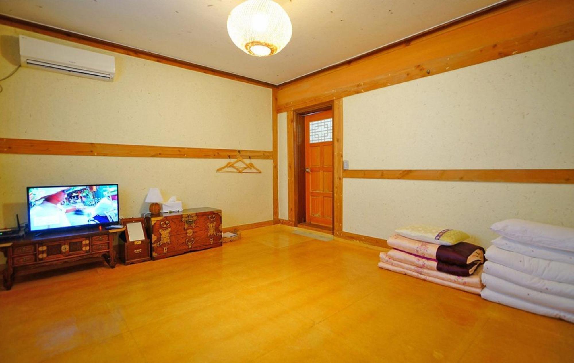 Hanok Gotaek Goeul 전주 외부 사진