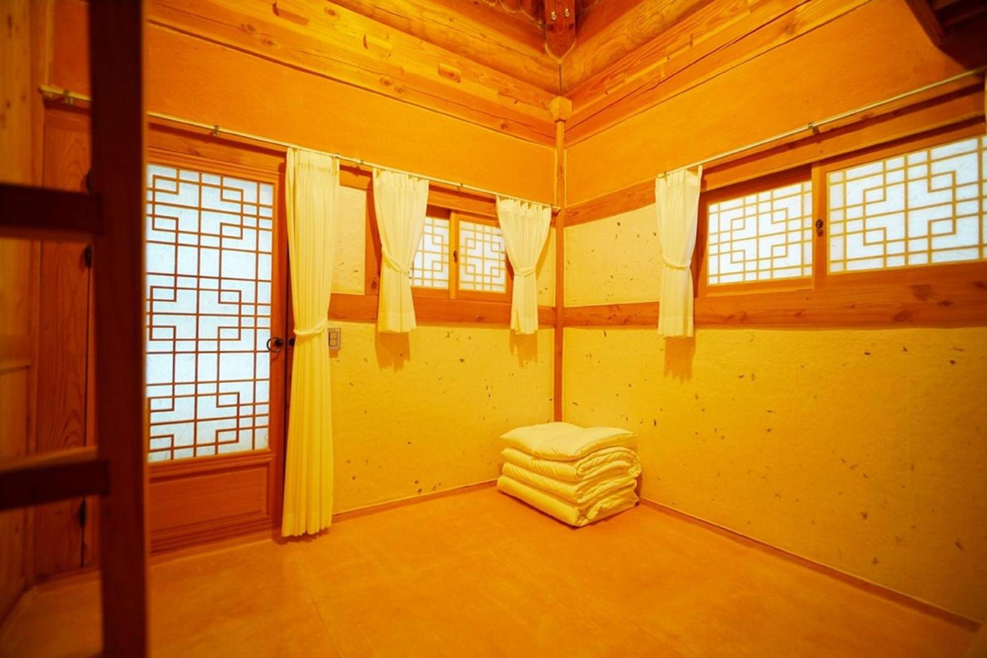 Hanok Gotaek Goeul 전주 외부 사진